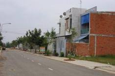 Đất Bình Chánh, đã có sổ, trên đường Nguyễn Văn Linh, gần bến xe Miền Tây mới, giá chỉ 449 triệu